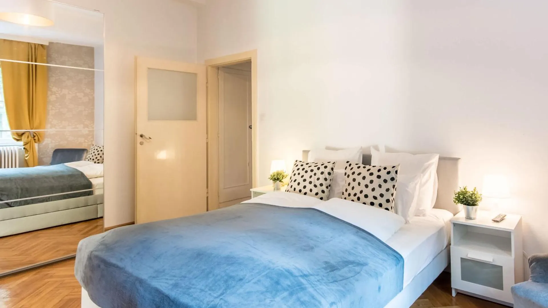 Central - Spacious - Classic Charm Budapest Ungarn